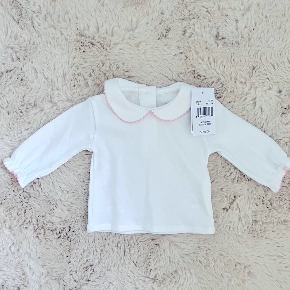 White long sleeve shirt with scalloped Peter Pan collar with pink detail